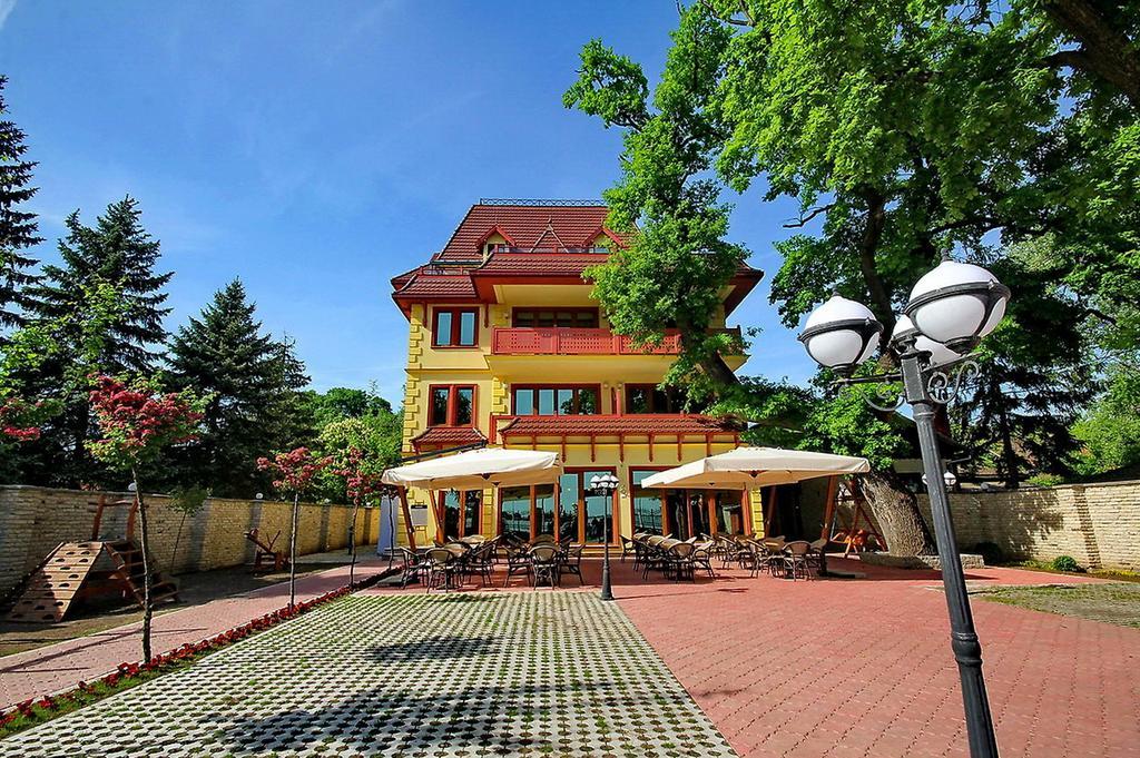 Vila Palic Hotel Eksteriør billede
