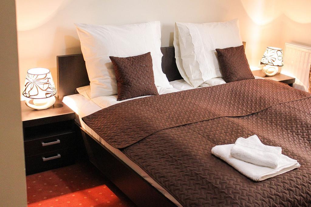 Vila Palic Hotel Eksteriør billede