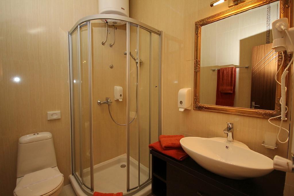 Vila Palic Hotel Eksteriør billede