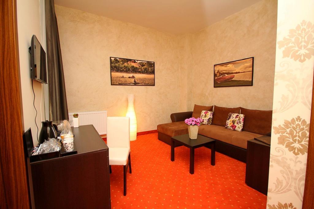 Vila Palic Hotel Eksteriør billede
