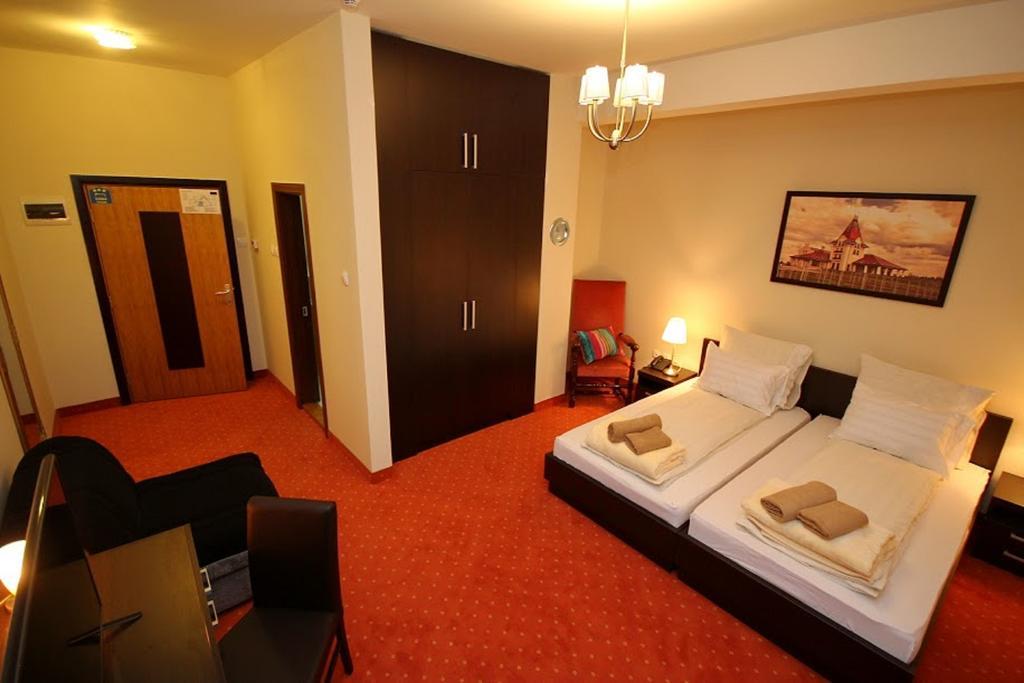 Vila Palic Hotel Eksteriør billede