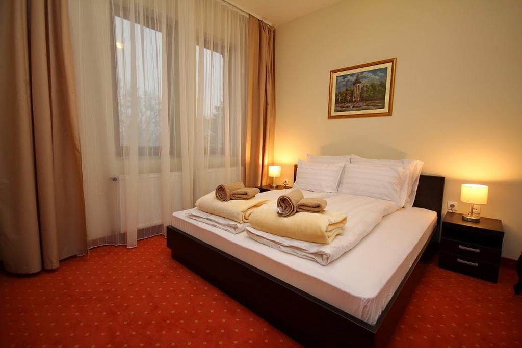 Vila Palic Hotel Eksteriør billede